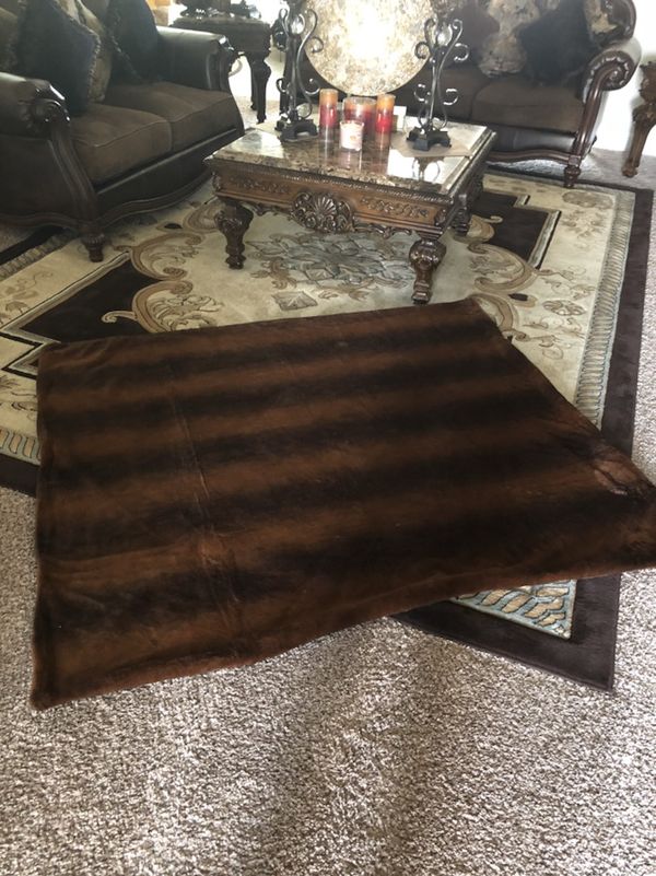 Ing This Beautiful Mink Blanket You Can Use As A Carpet Or Ing This Beautiful Mink Blanket You Can Use As A Carpet Or For Couch Really Pretty In Midland Tx Offerup