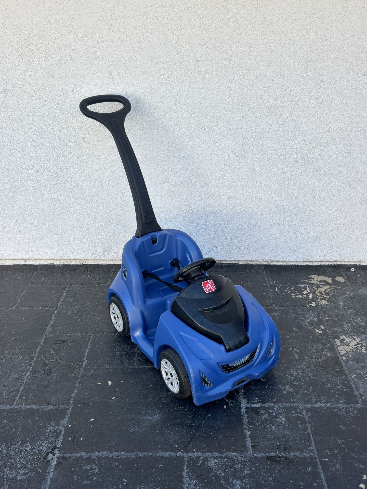 BLUE PUSH CAR