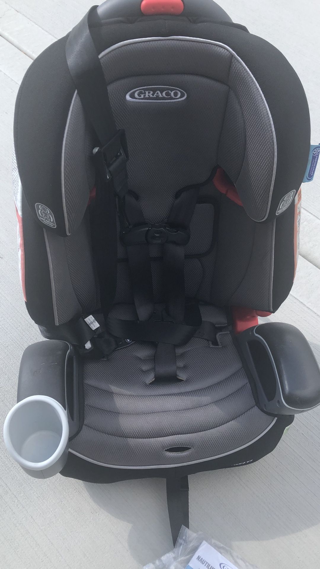 Graco Nautilus 65 3-in-1 Harness Booster Car Seat With Safety Surround