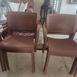 6 Polyurethane Stackable Chairs