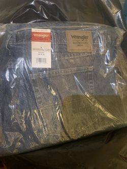 New >Wrangler> Jeans