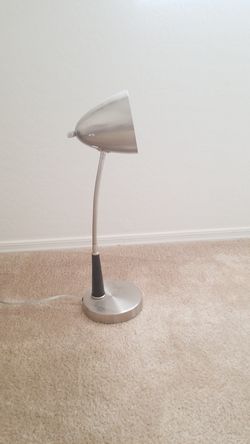 Student desk lamp