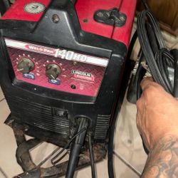 Lincoln Electric  Weld pack 140HDa