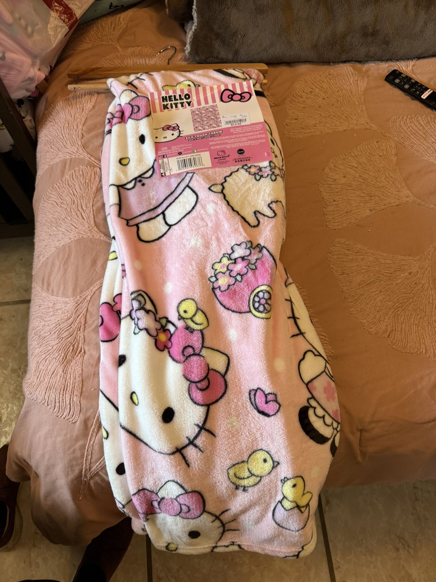 Hello Kitty Blanket