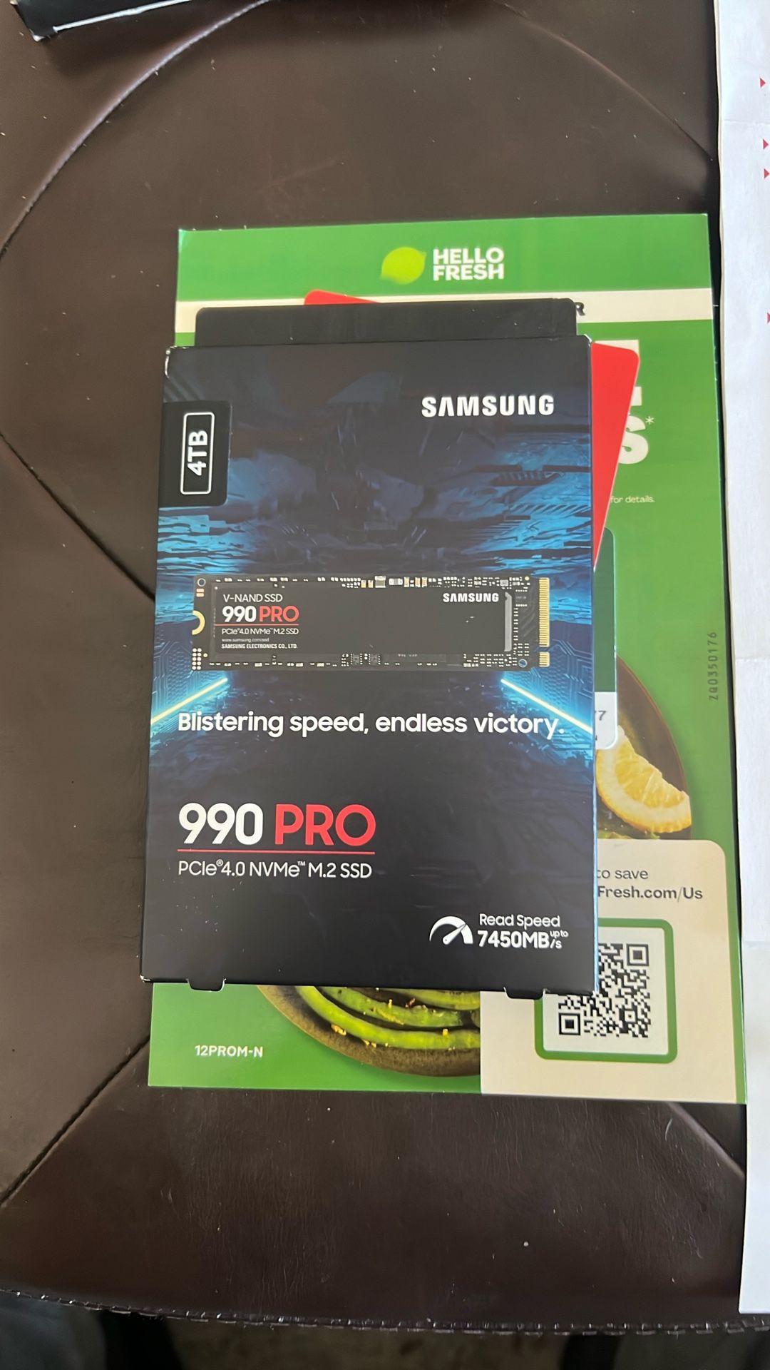 Samsung - 990 PRO 4TB Internal SSD PCle Gen 4x4 NVMe