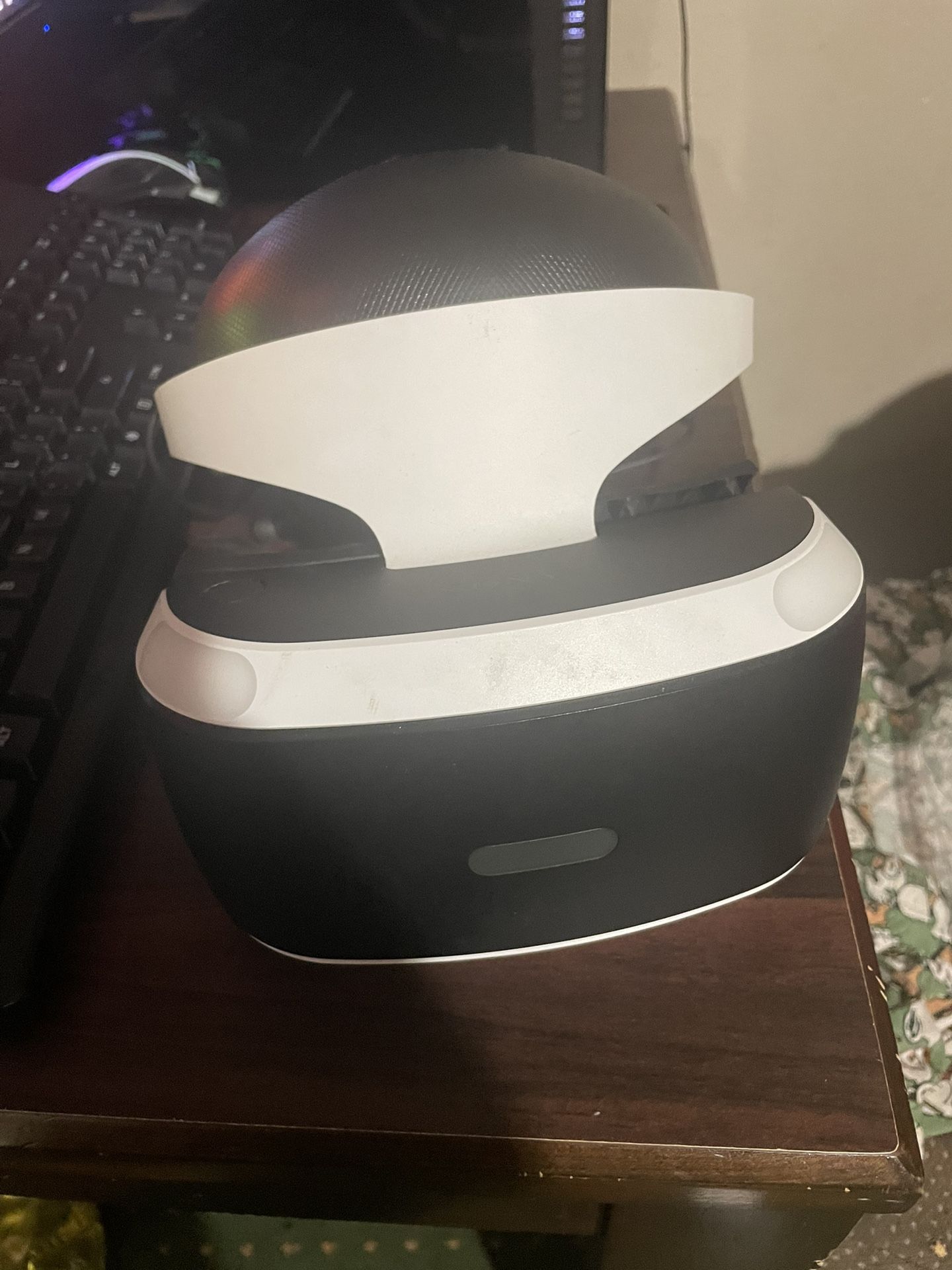 Playstation 4 VR Headset and Accessories