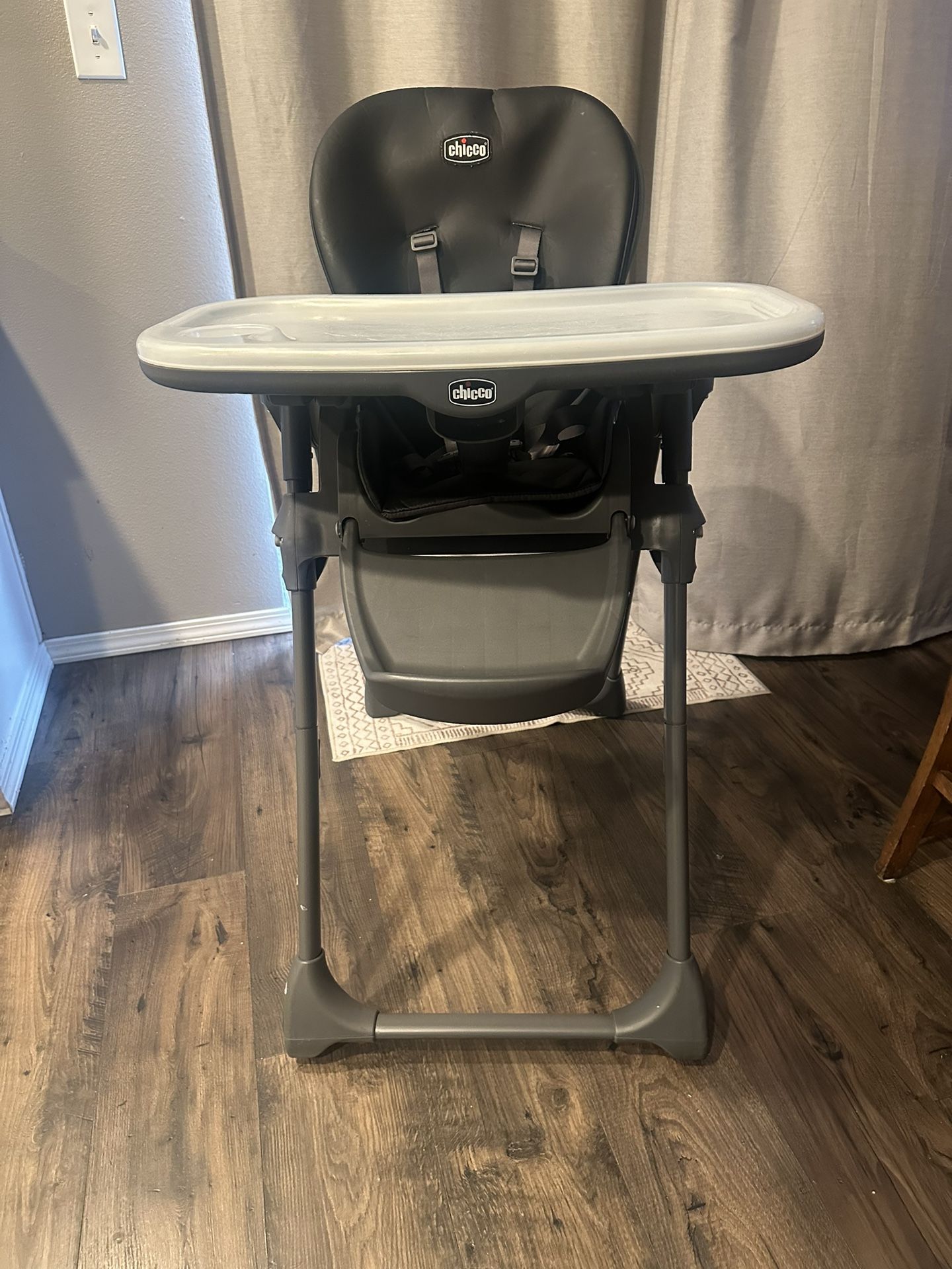 FREE!!! CHICO “Polly” High Chair