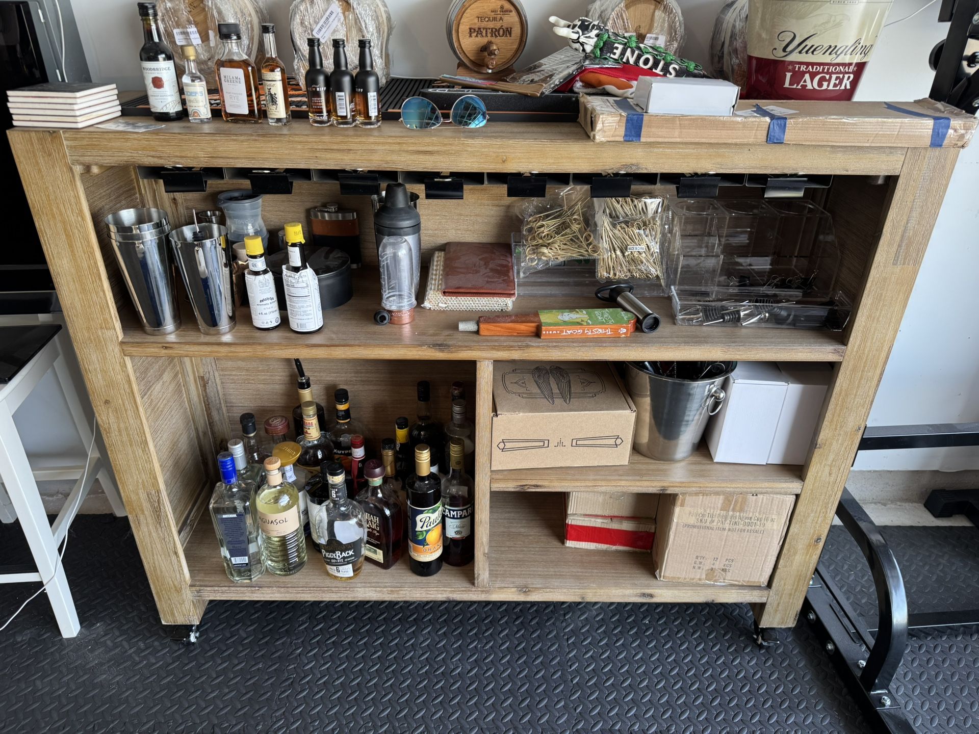 Wooden Bar