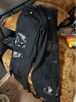 Cargo pants women