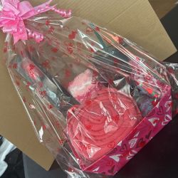 Love Gift Basket For Mom, Special Her, or Sister!