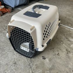 Kennel Crate Carrier
