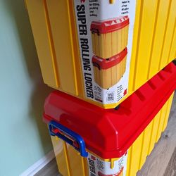 NEW DURABLE STORAGE TOTES/TOY BOX/ROLLING LOCKER NICE 
