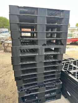 Free pallets