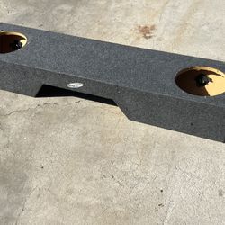 ($120 firm) 2/10s sub box for a 2007 to 13 Chevy / GMC Extended cab