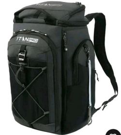Titan PRO Backpack Cooler 26 Can Black 2 Ice Walls NEW