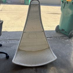 Hanging White Wicker Chair