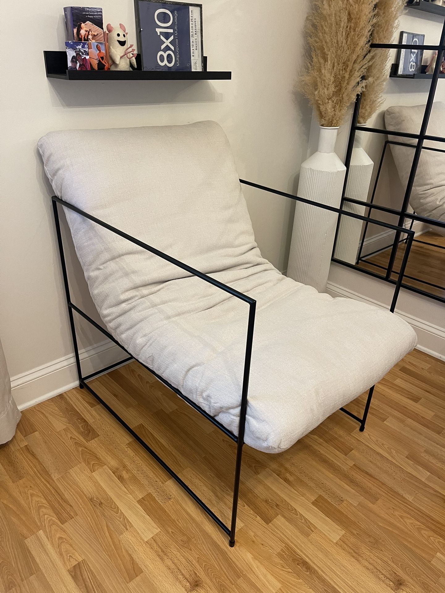 Black Square Frame Chair