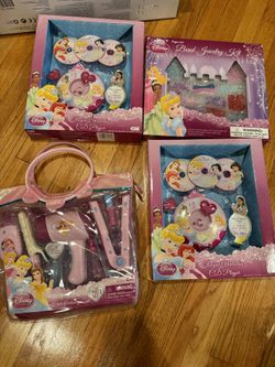 Disney Bead Kit, Cd Player & Hair Accessory Tote $10 Each