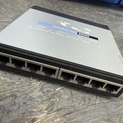 8 Port Ethernet Switch 