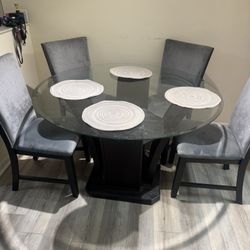 Dinning room table set 