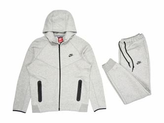 Nike Tech Full Set