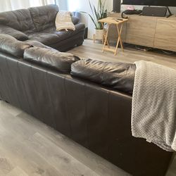 Brown Leather Sofa and Loveseat