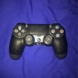 PS4 Controller 