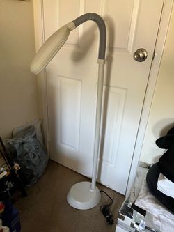 Standing Adjustable Lamp