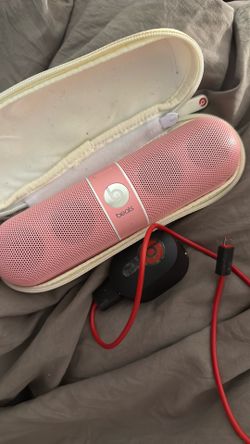 Pink beats pill Nicky Minaj