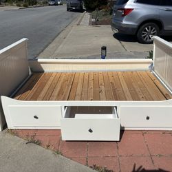 IKEA Daybed With Drawers