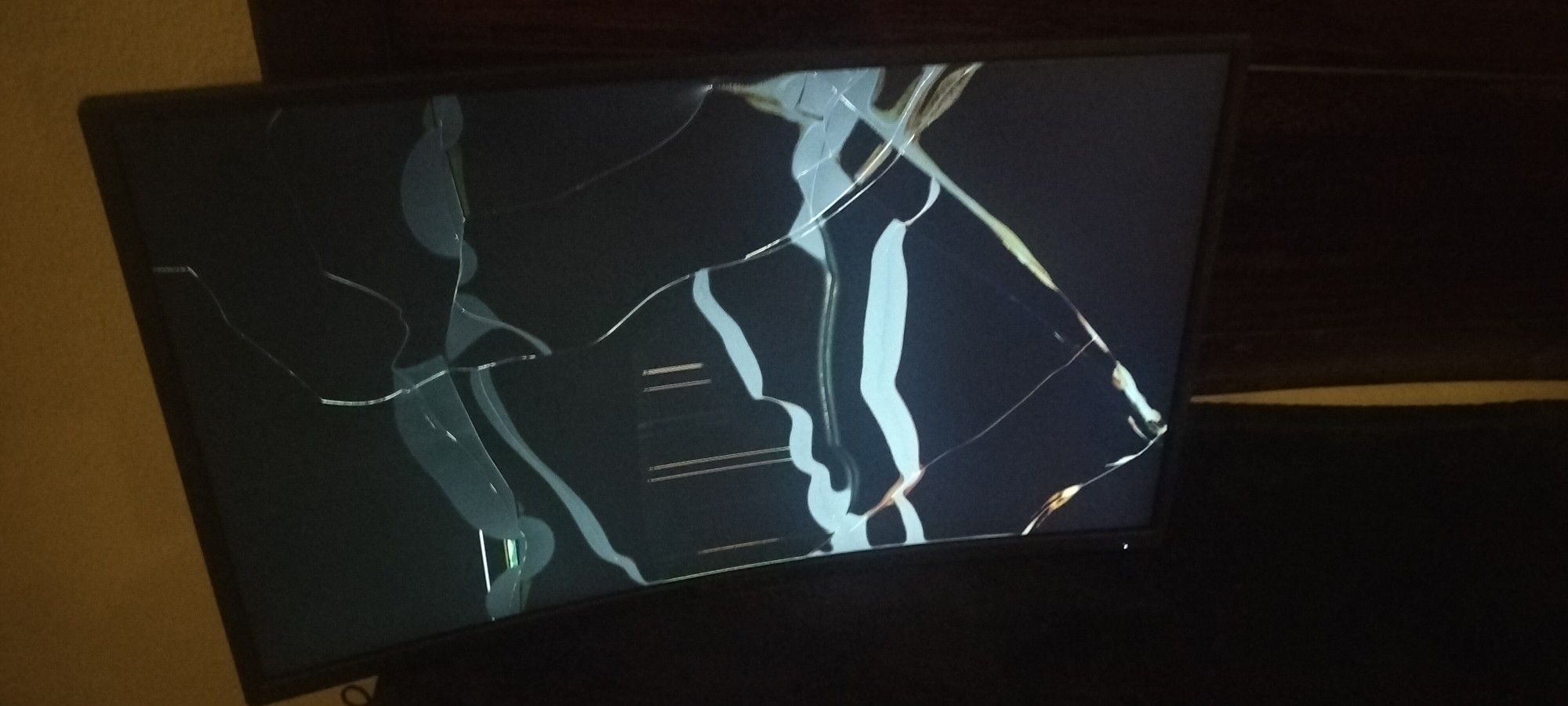 Spectre 27" Curved (For Parts)