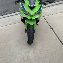 2024 Zx4rr anniversary edition