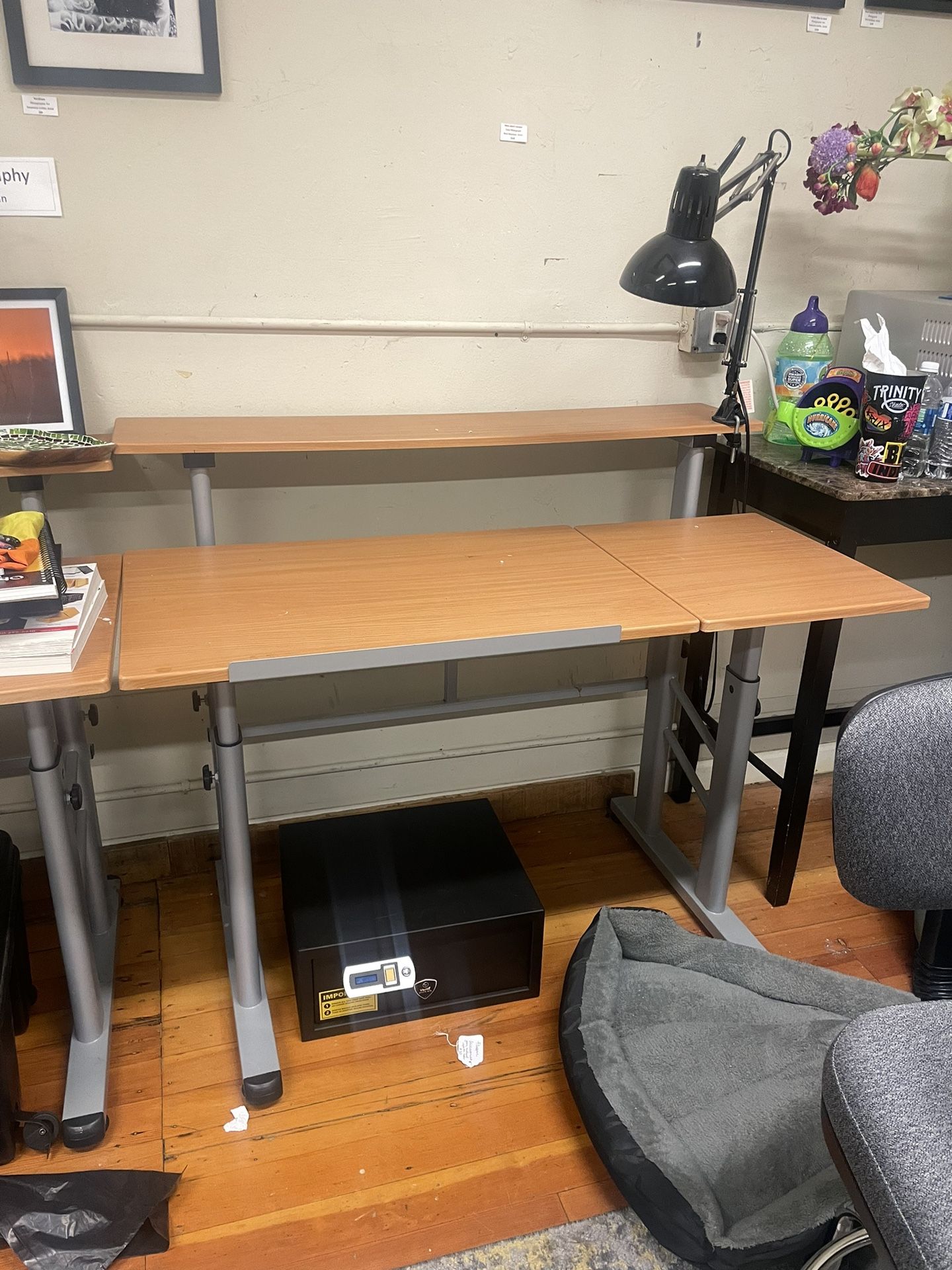 Art Desk Artist Desk Isle