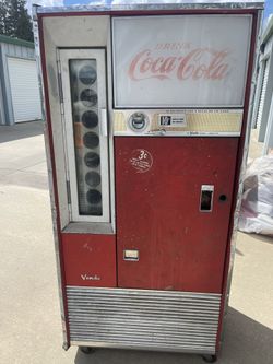 Coca-Cola Vending Machine