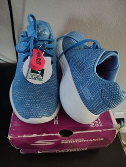 Women Skechers