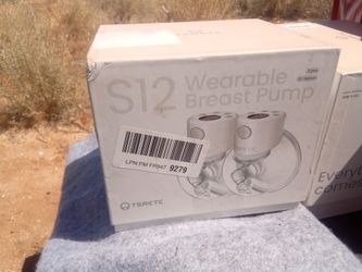 S12 wearable breast pump