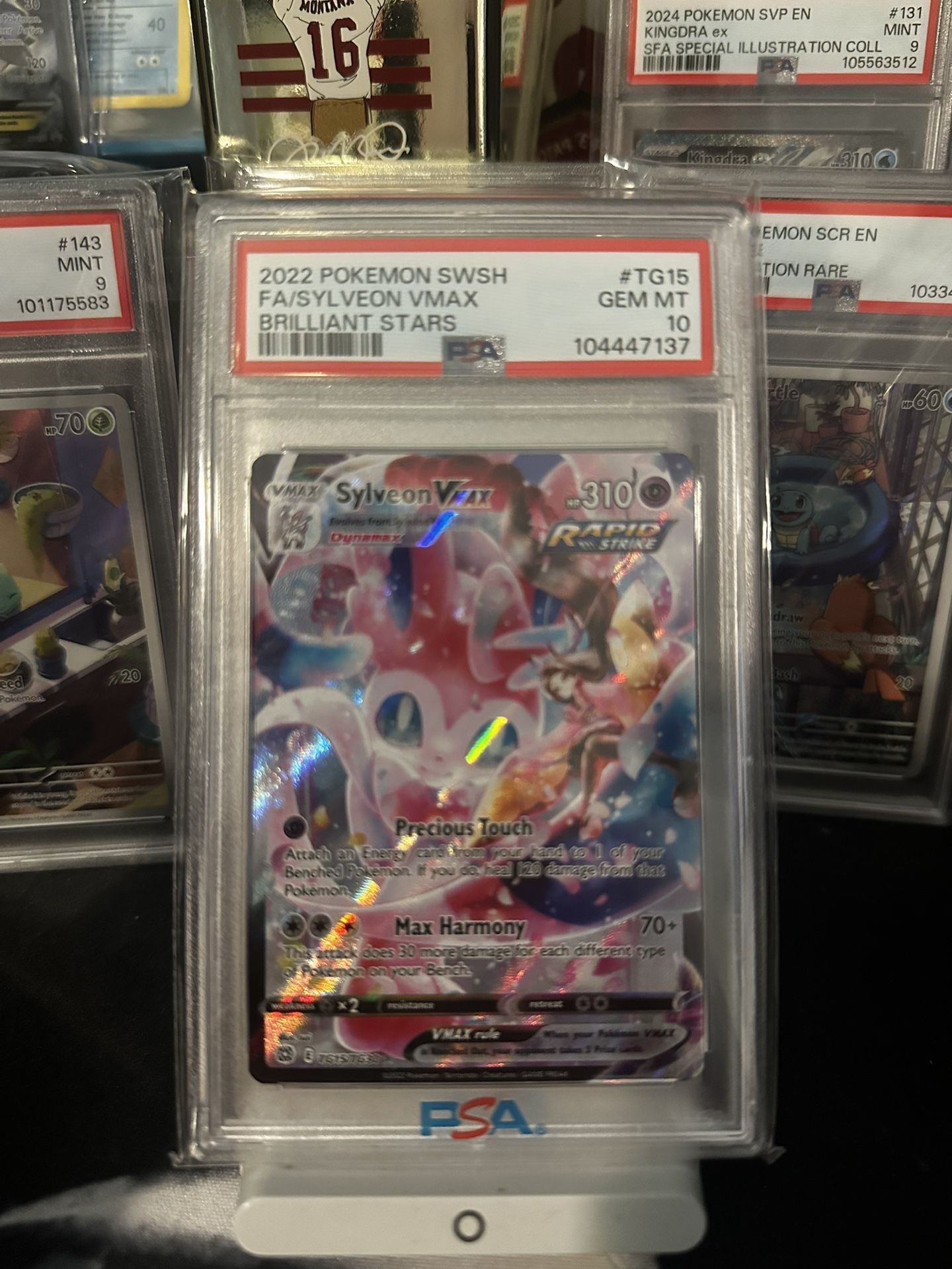 Pokémon Sylveon Vmax PSA 10