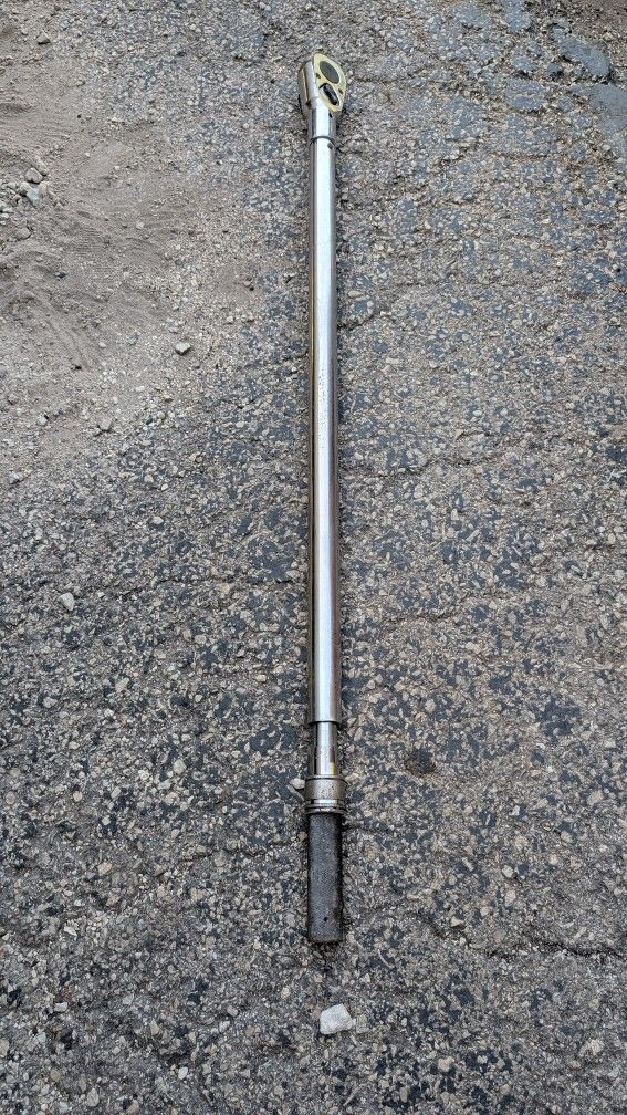 3/4" Torque Wrench Wright Tool 100 to 600 FB model 6448