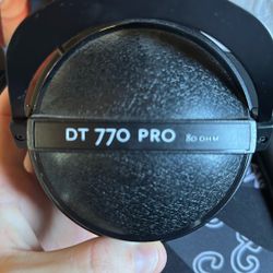 DT 770 Pro 80ohm Beyerdynamic Headphones
