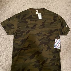 NEW Todd Snyder Men’s Large Camo Champion Shirt