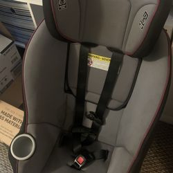 Graco Gray Purple Lining 