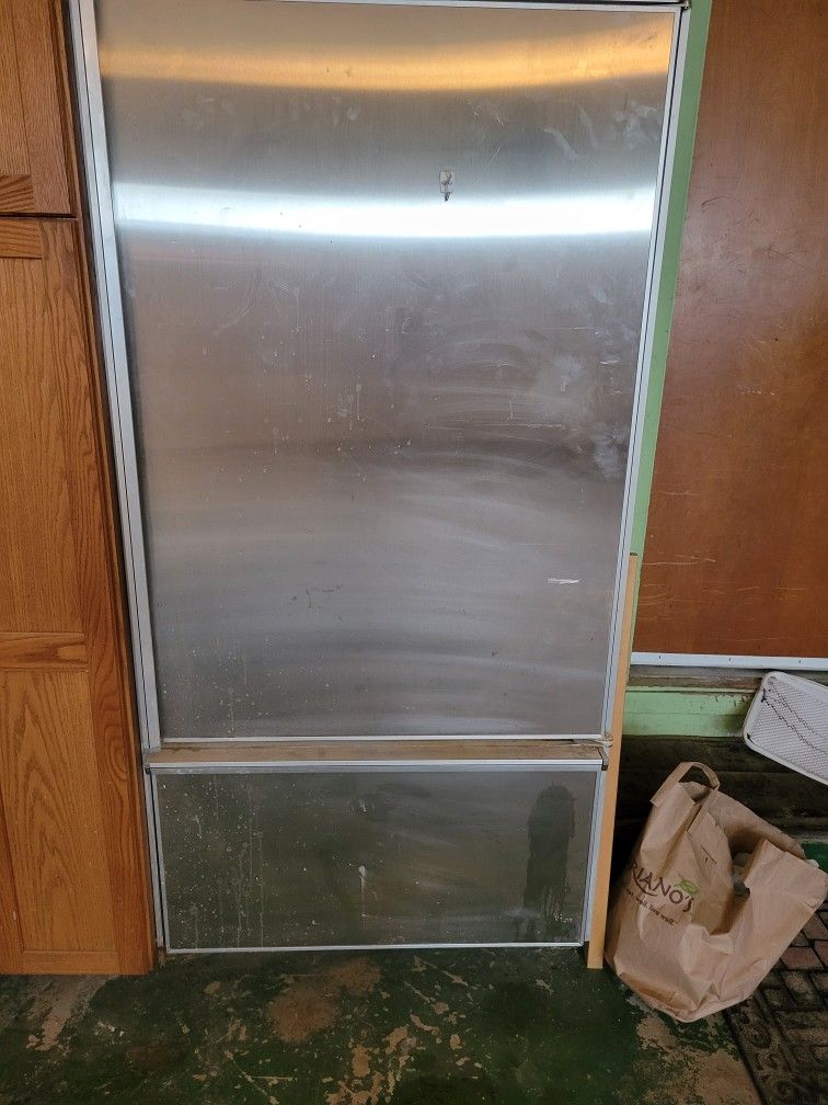 Sub Zero 550 Fridge