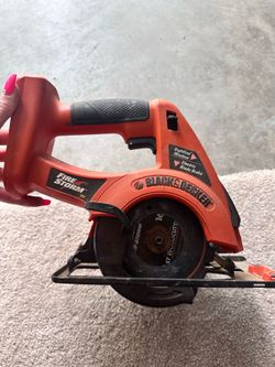 Black and decker saw