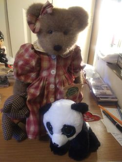 2-Collectable Bears Beanie babies & Boyds