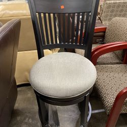 Barstool