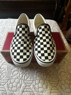 Vans Tennis Shoes