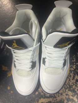 Air Jordan 4 White yellow Black Sneakers