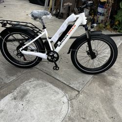Senada HERALD All Terrain Fat Tire Electric Bike