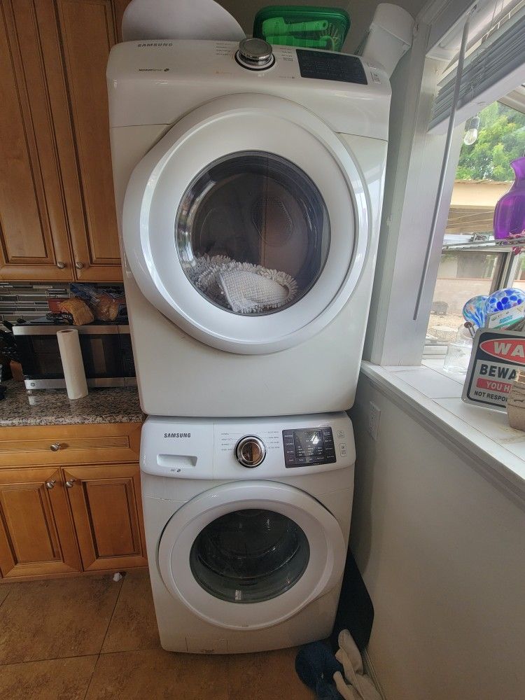 Washer and Dryer $400 total