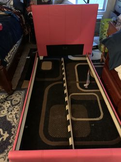 Full bed frame